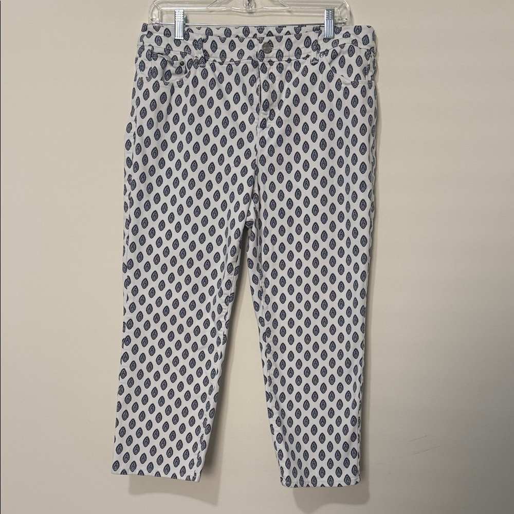 Chicos White with Blue All-over Pattern Crop, size 2 (12)